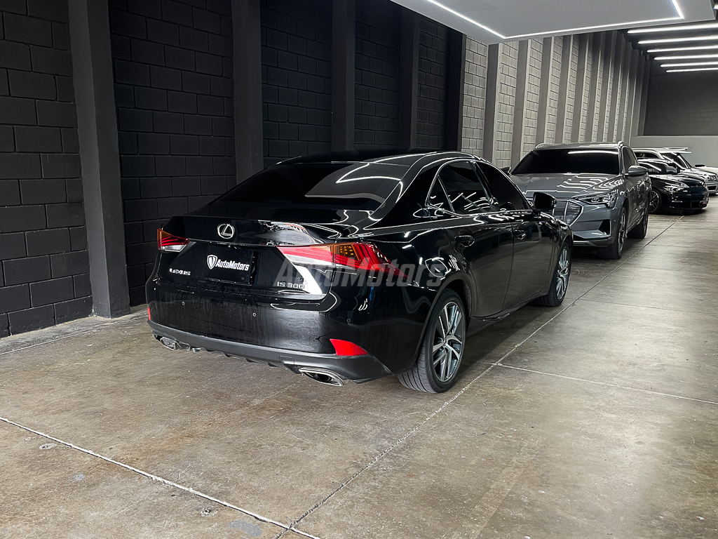 LEXUS IS 300 2021 BLINDAJE 3+ full