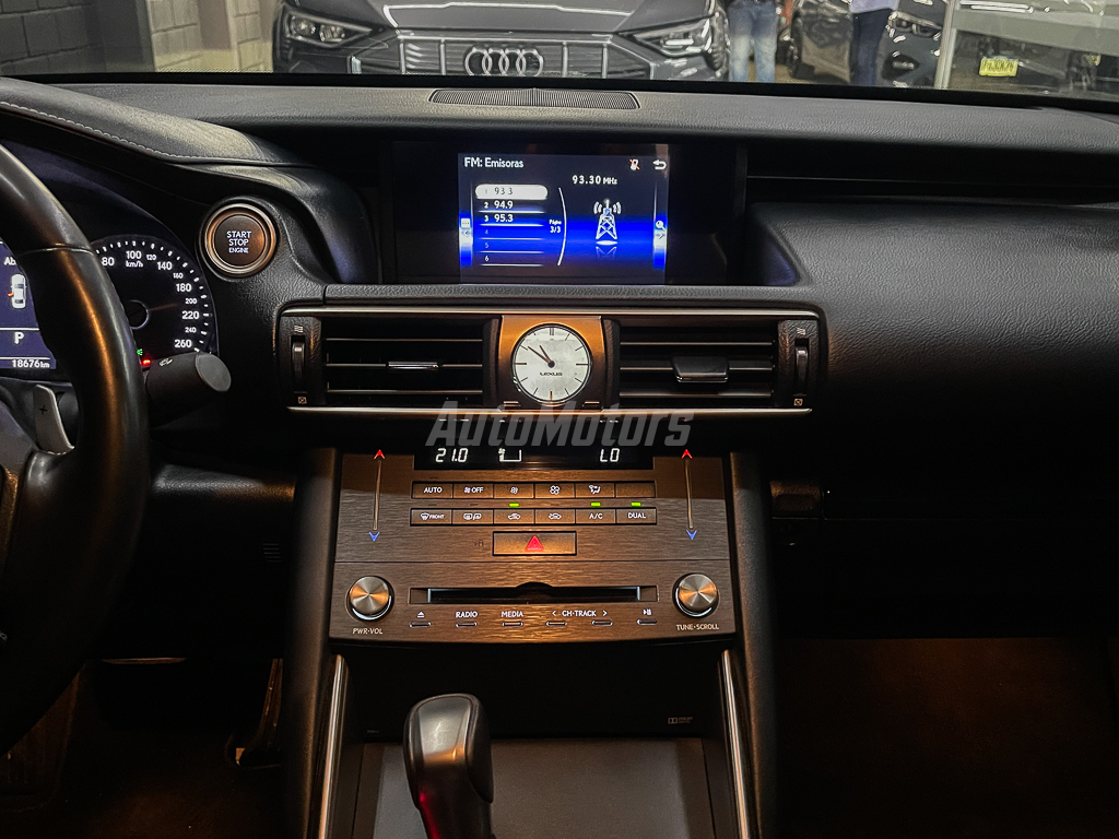 LEXUS IS 300 2021 BLINDAJE 3+ full