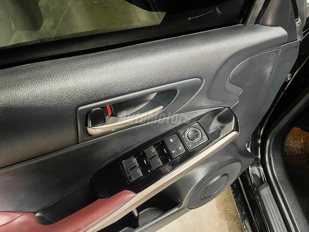 LEXUS IS 300 2021 BLINDAJE 3+ full