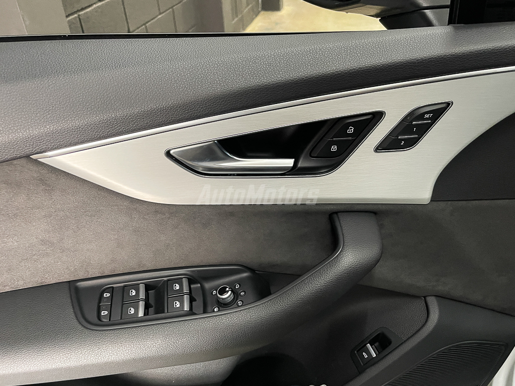 AUDI Q7 55 TFSI QUATTRO 2022 full