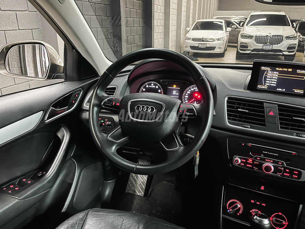 AUDI Q3 2016 full