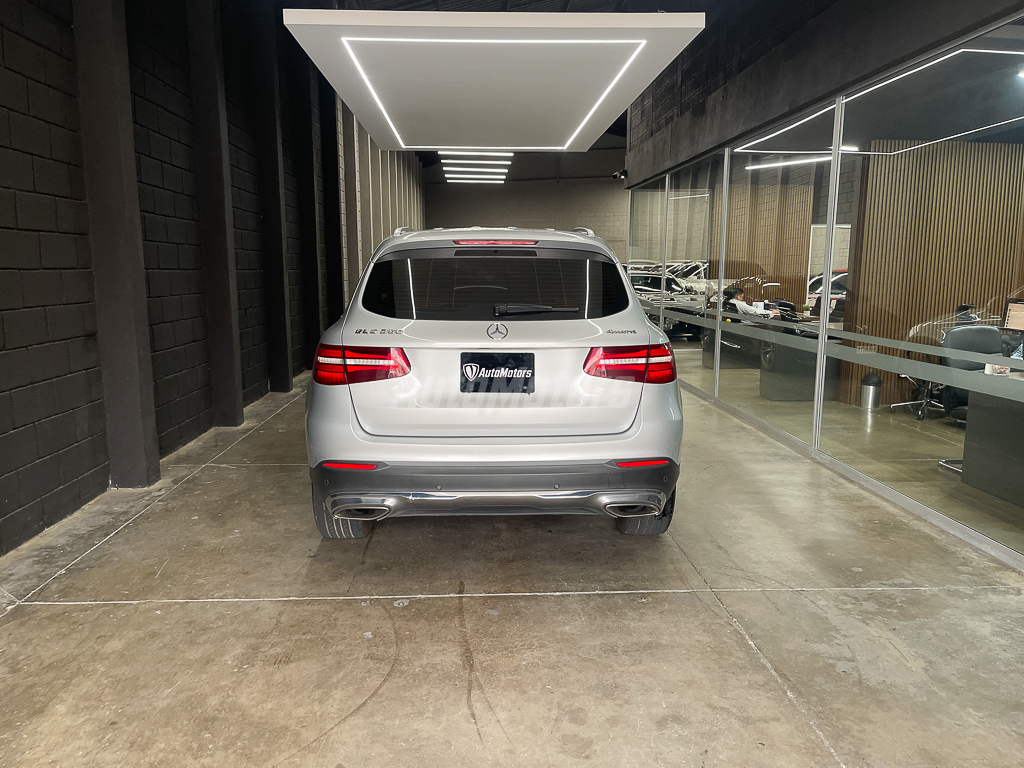 MERCEDES-BENZ GLC 250 4MATIC 2018 full