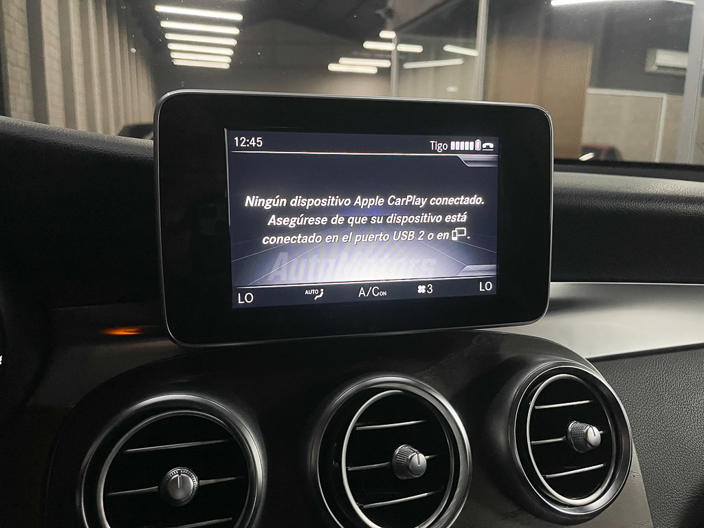 MERCEDES-BENZ GLC 250 4MATIC 2018 full