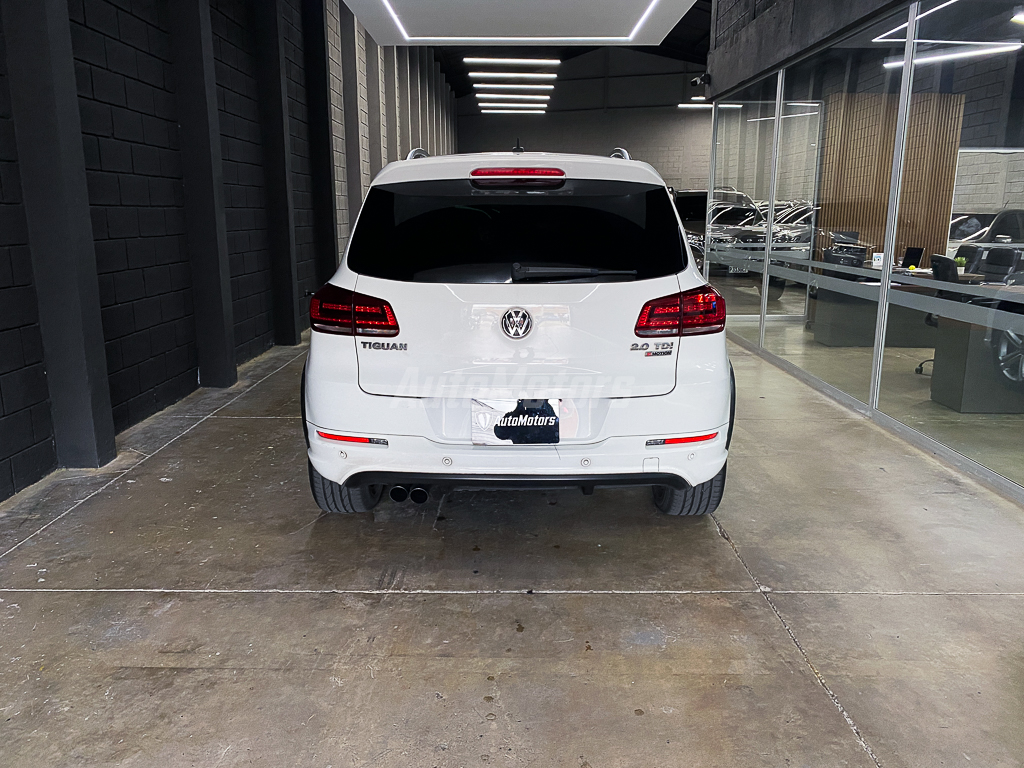 VOLKSWAGEN TIGUAN TDI 2016 full