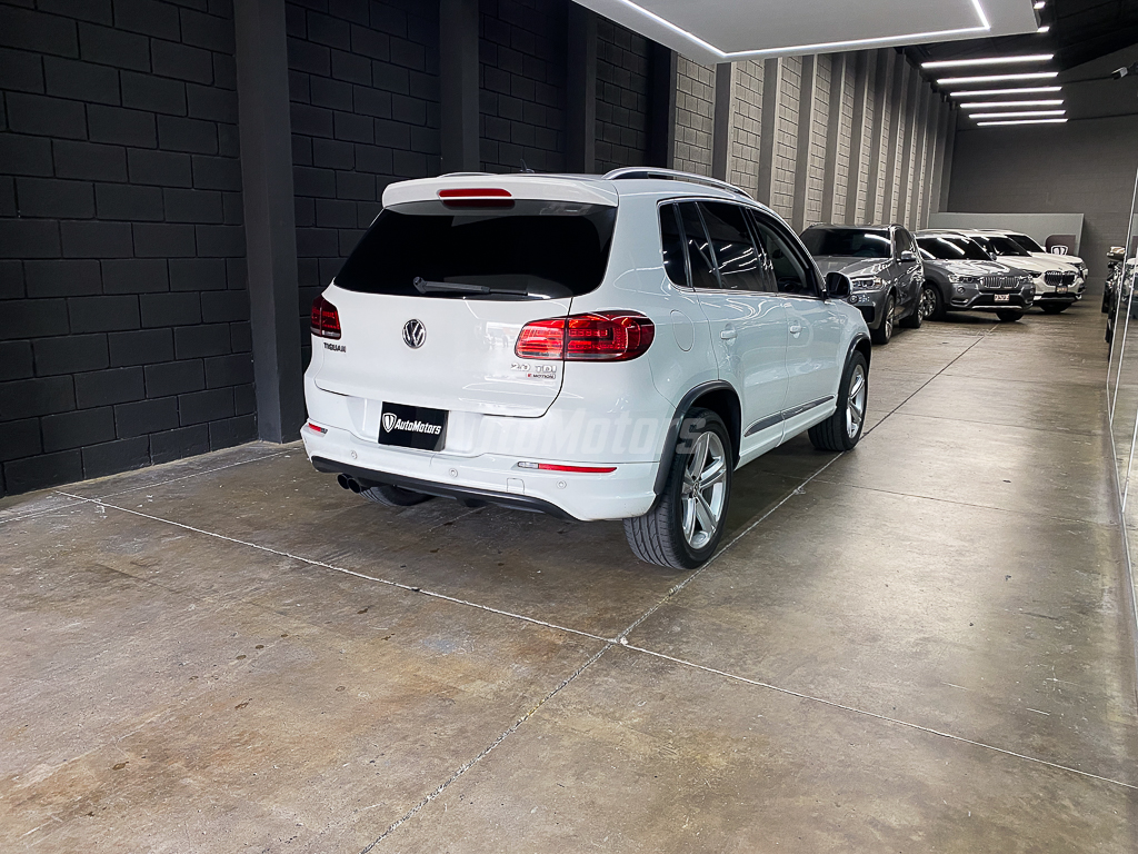 VOLKSWAGEN TIGUAN TDI 2016 full