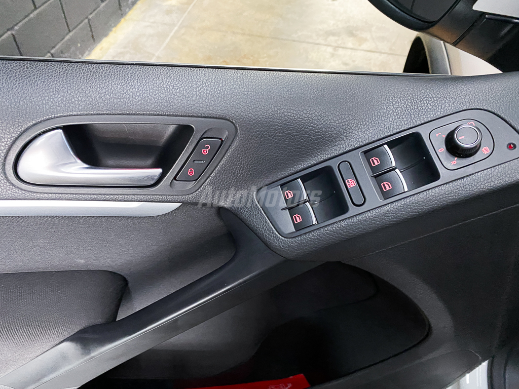 VOLKSWAGEN TIGUAN TDI 2016 full