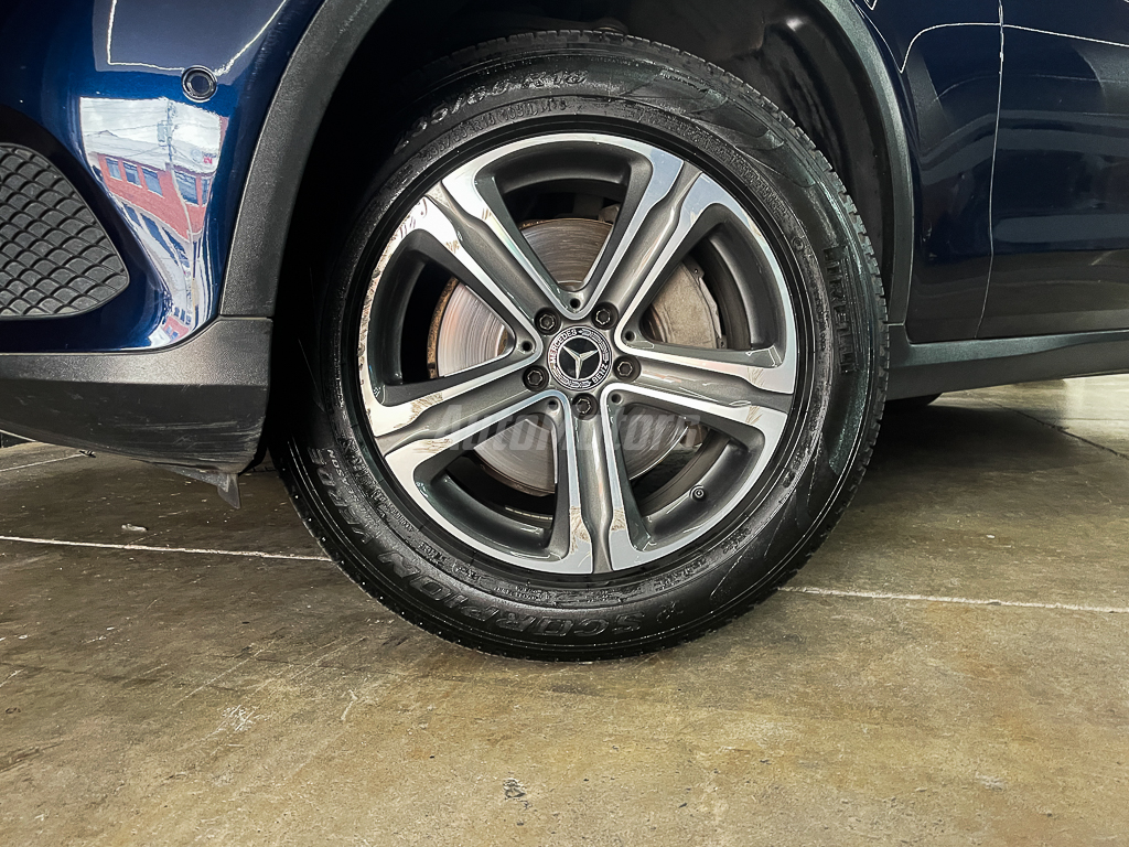 MERCEDES-BENZ GLC 250 4MATIC 2018 full