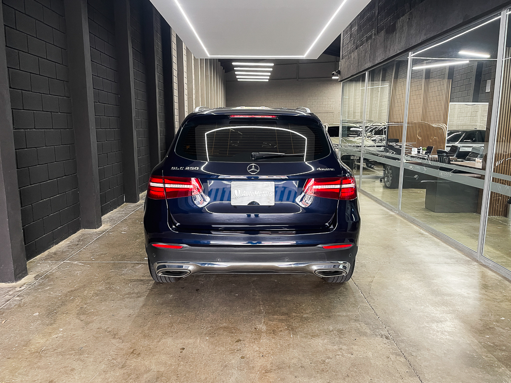 MERCEDES-BENZ GLC 250 4MATIC 2018 full