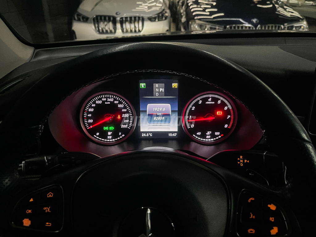 MERCEDES-BENZ GLC 250 4MATIC 2018 full