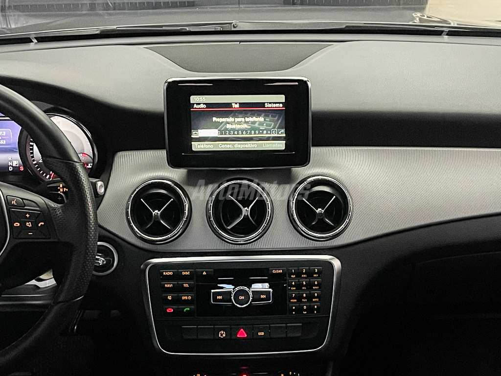 MERCEDES-BENZ CLA 200 2014 full