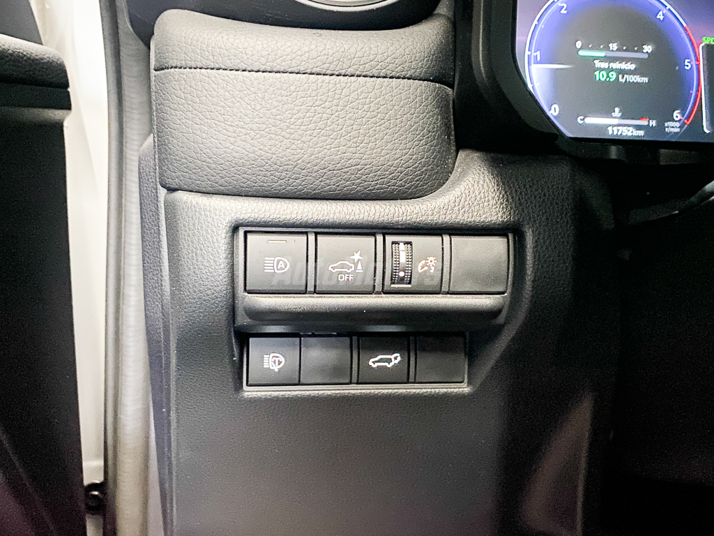 TOYOTA LAND CRUISER PRADO 2025 full