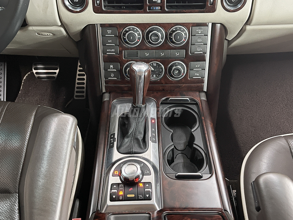 LAND ROVER RANGE ROVER SUPERCHARGER 2010 full