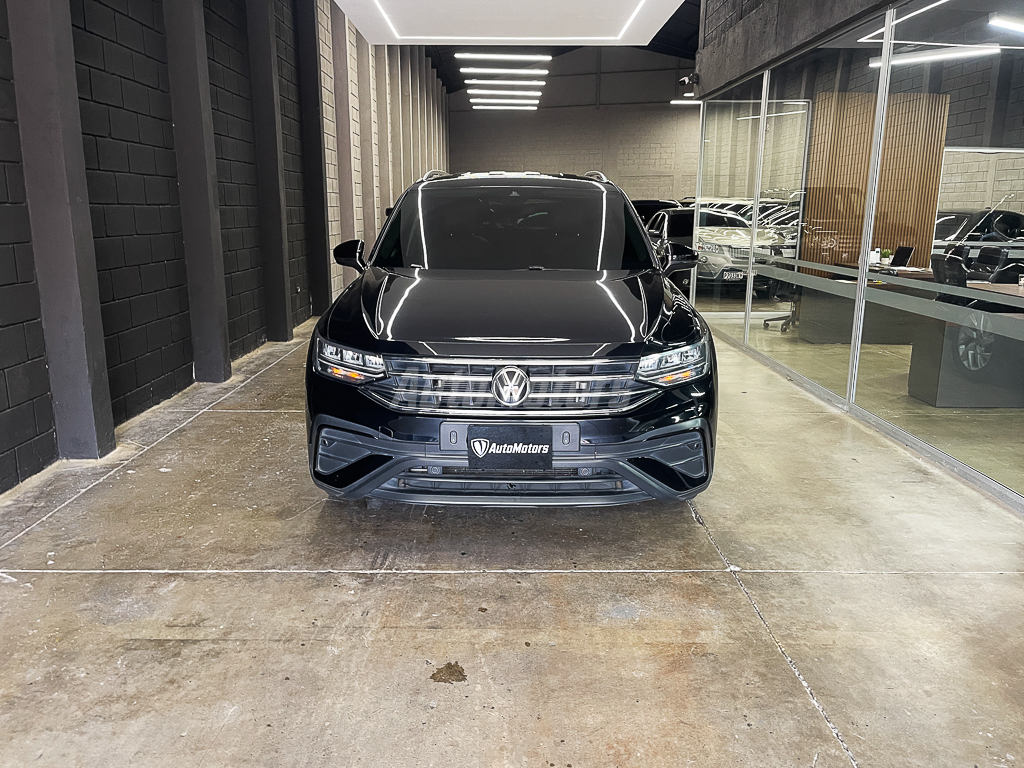 VOLKSWAGEN TIGUAN 4MOTION 2022 full