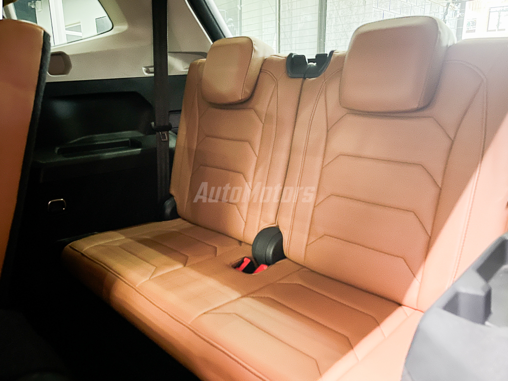 VOLKSWAGEN TIGUAN 4MOTION 2022 full