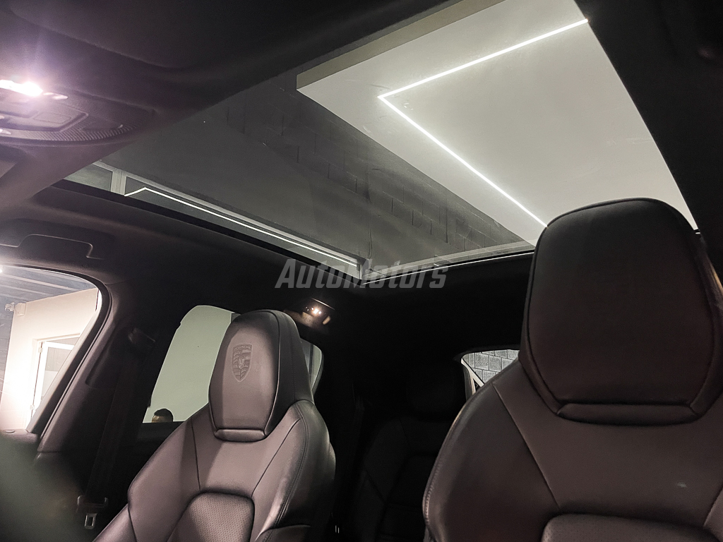 PORSCHE CAYENNE COUPE 2024 full