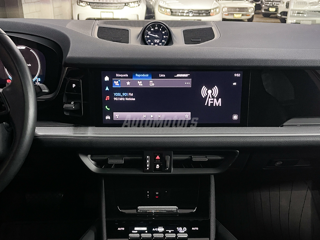 PORSCHE CAYENNE COUPE 2024 full