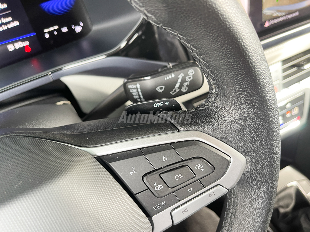 VOLKSWAGEN TAOS 250 TSI COMFORTLINE 2023 full