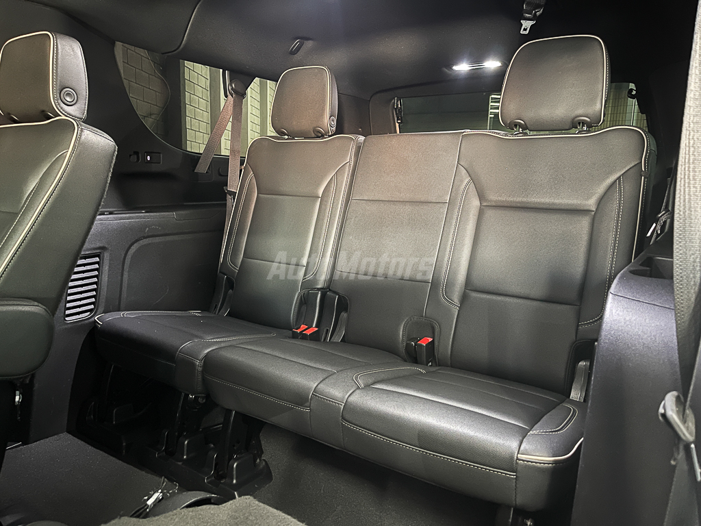 CHEVROLET SUBURBAN PREMIER 2023 full