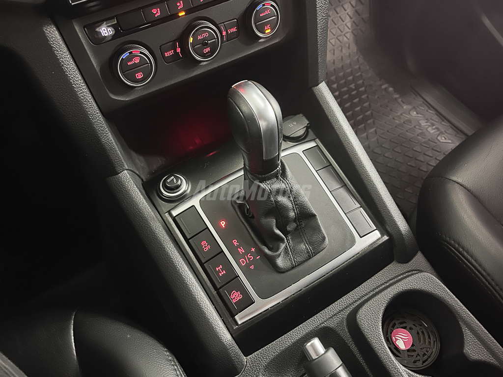 VOLKSWAGEN AMAROK 2021 full