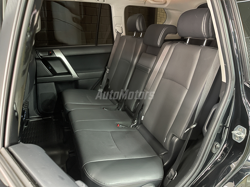 TOYOTA LAND CRUISER PRADO TXL FACELIFT VX DIESEL 2024 full