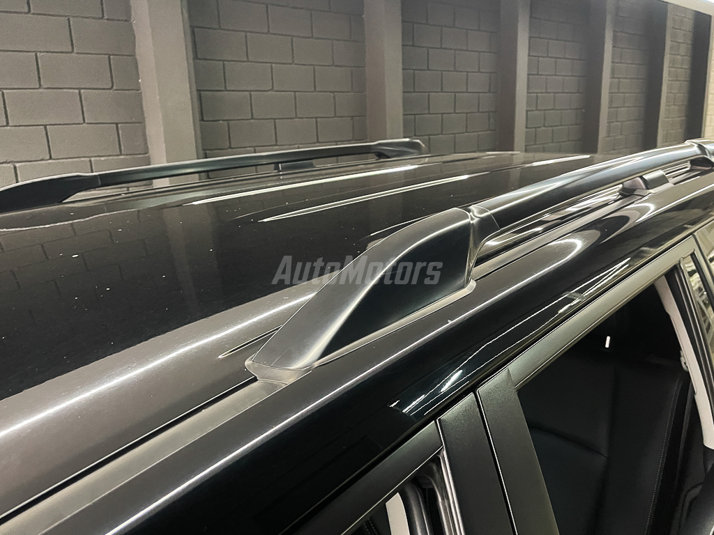 TOYOTA LAND CRUISER PRADO TXL FACELIFT VX DIESEL 2024 full