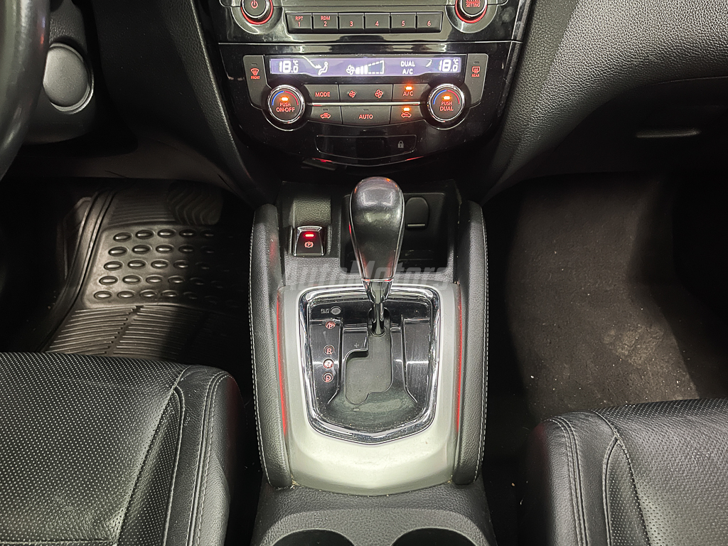 NISSAN QASHQAI 2016 full